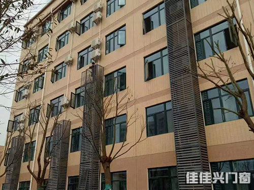 百叶窗 百叶窗